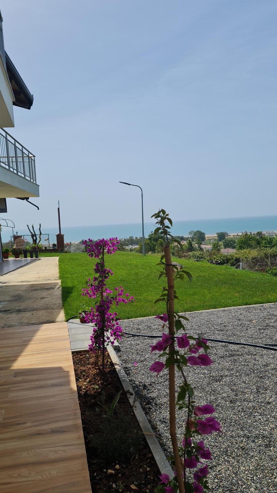 Sol Apartments Gjiri Lalzit دراس المظهر الخارجي الصورة